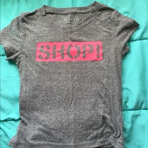 Slightly cropped shirt